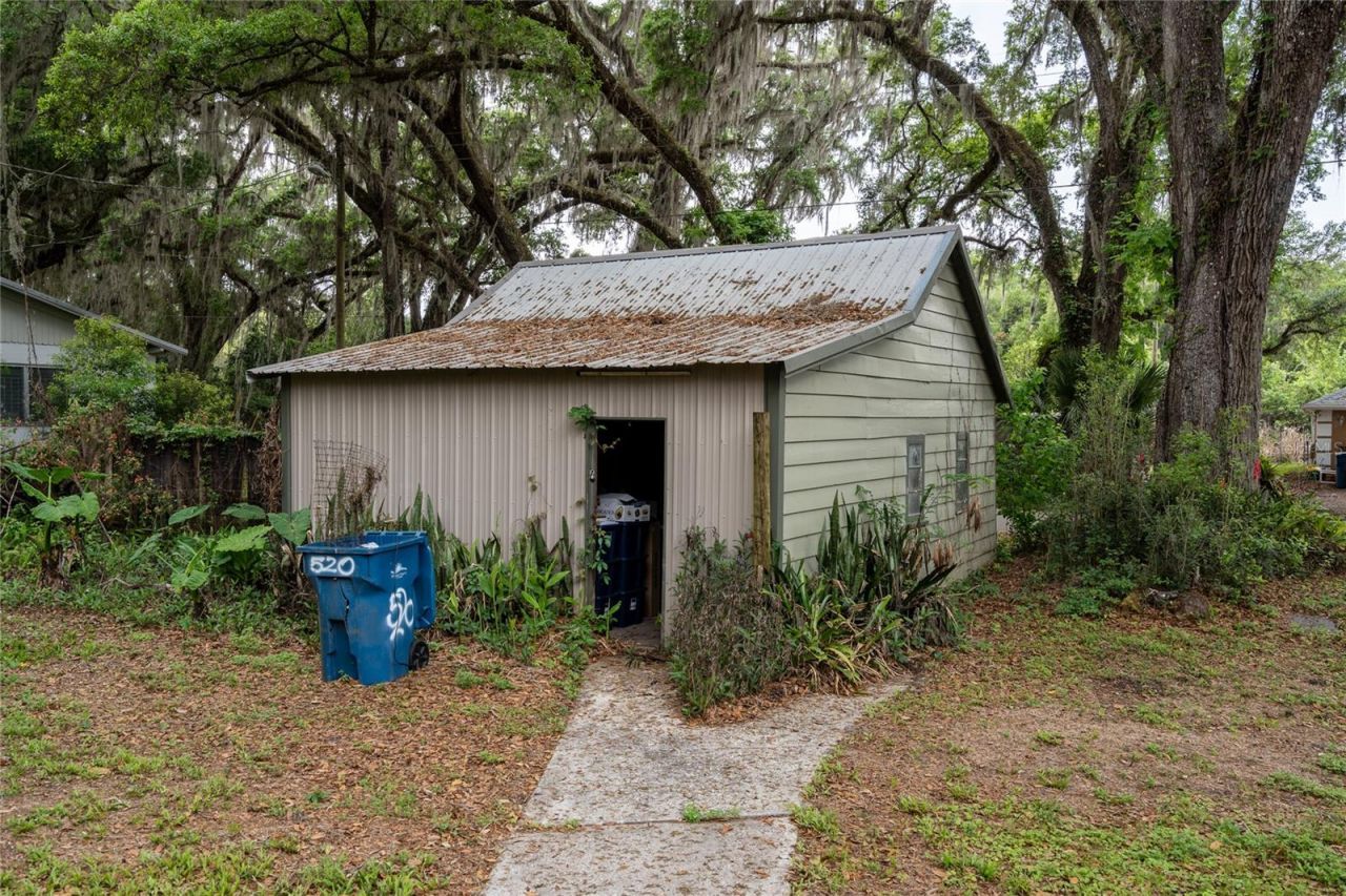 520 Desoto , De Leon Springs, FL 32130 Photo