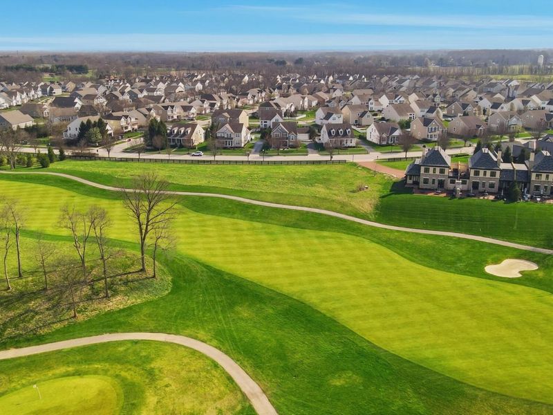 1373 Pinnacle Club Drive, Grove City, OH 43123 Photo 3