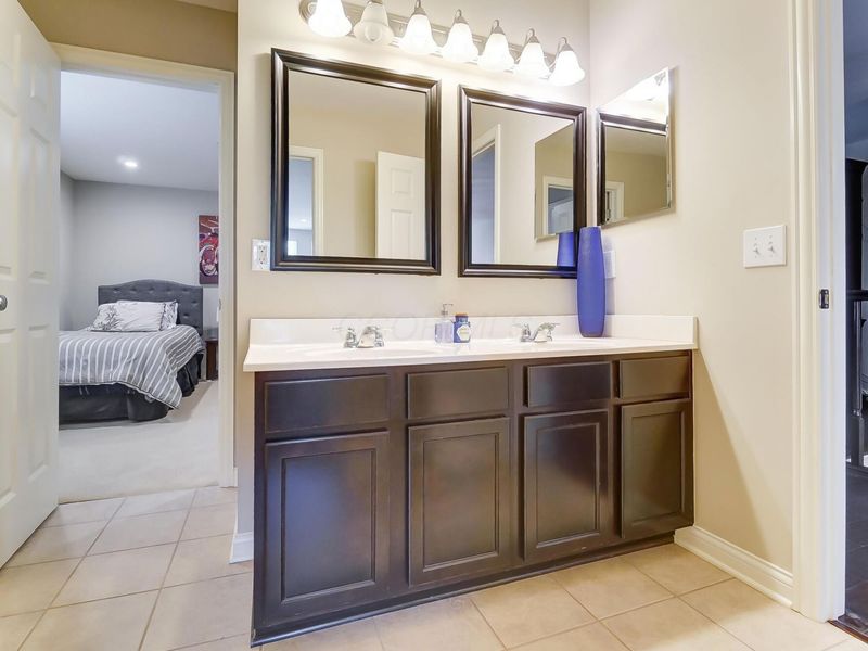 1373 Pinnacle Club Drive, Grove City, OH 43123 Photo 34
