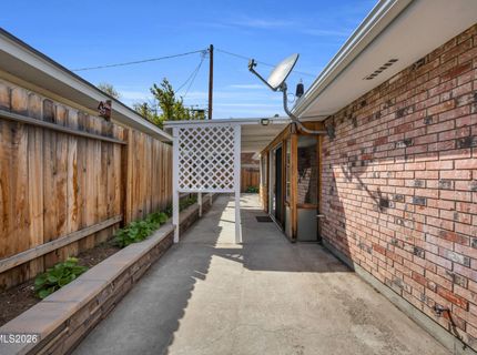 602 Poplar Street, Carson City, NV 89703 Photo