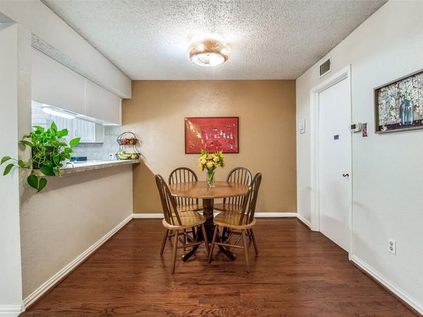895 Dublin Drive, Unit 4, Richardson, TX 75080