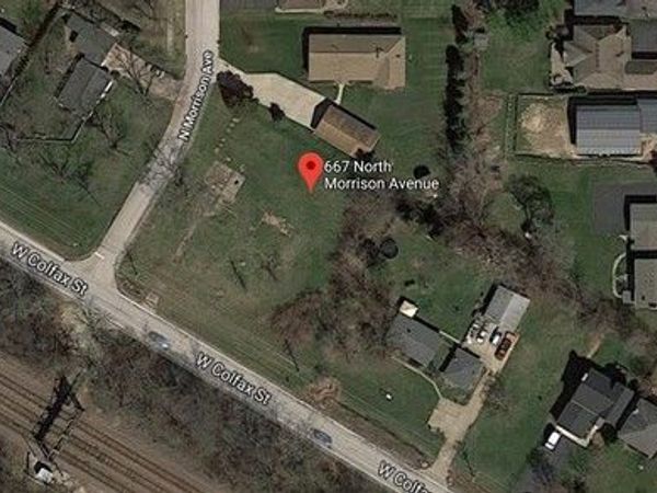 667 N Morrison Avenue , Palatine, IL 60067