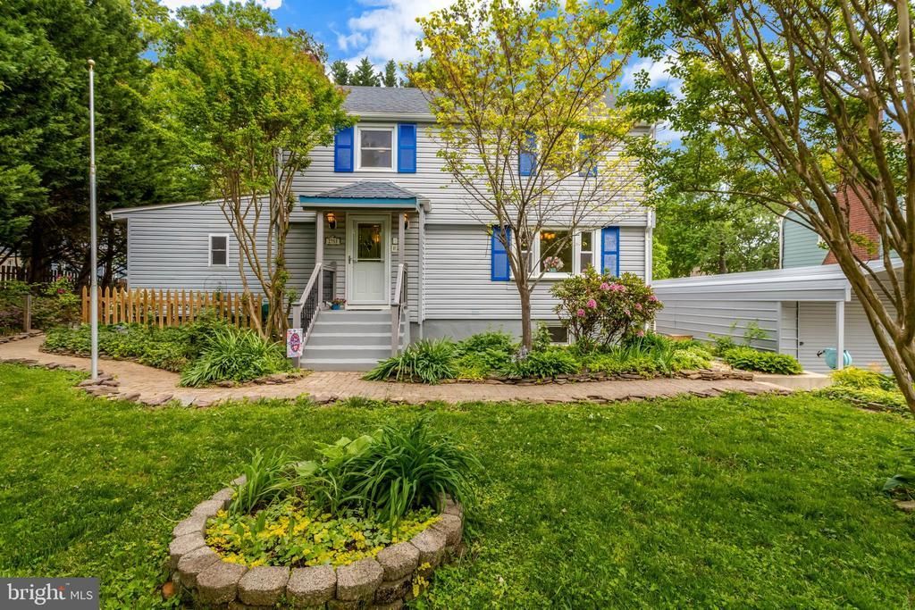 2753 Woodlawn Avenue, Falls Church, VA 22042 Main Photo