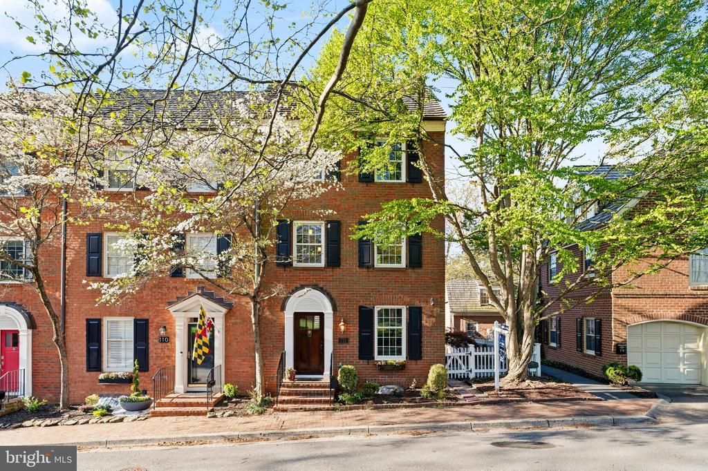 112 Kent Square Road, Gaithersburg, MD 20878 Main Photo