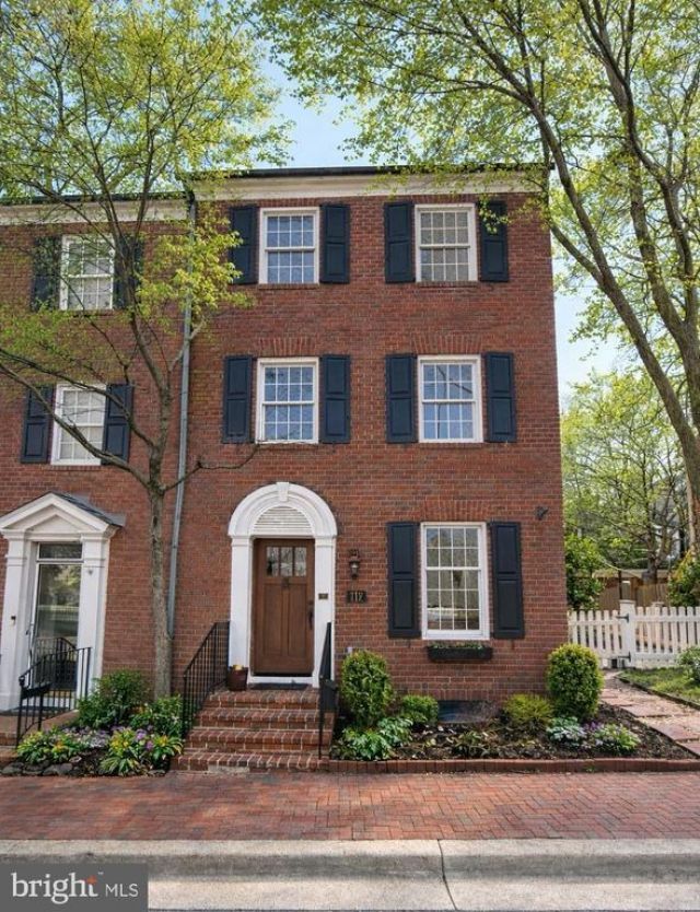 112 KENT SQUARE ROAD, GAITHERSBURG, MD 20878