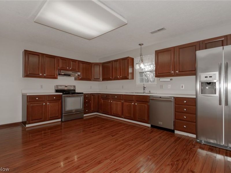 133 Hampshire Cove, Painesville Township, OH 44077 Photo 6