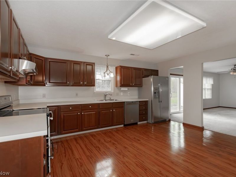 133 Hampshire Cove, Painesville Township, OH 44077 Photo 7