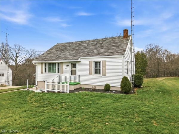 739 Sunset Drive , Lisbon, OH 44432