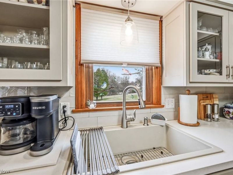 739 Sunset Drive, Lisbon, OH 44432 Photo 12