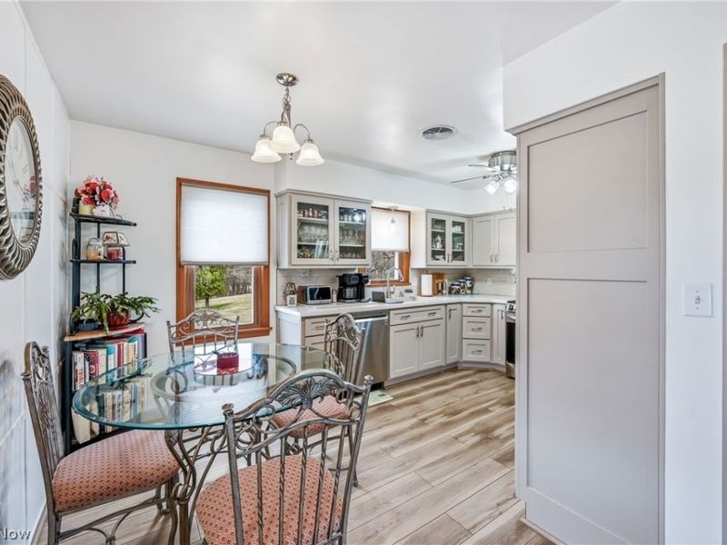 739 Sunset Drive, Lisbon, OH 44432 Photo 16