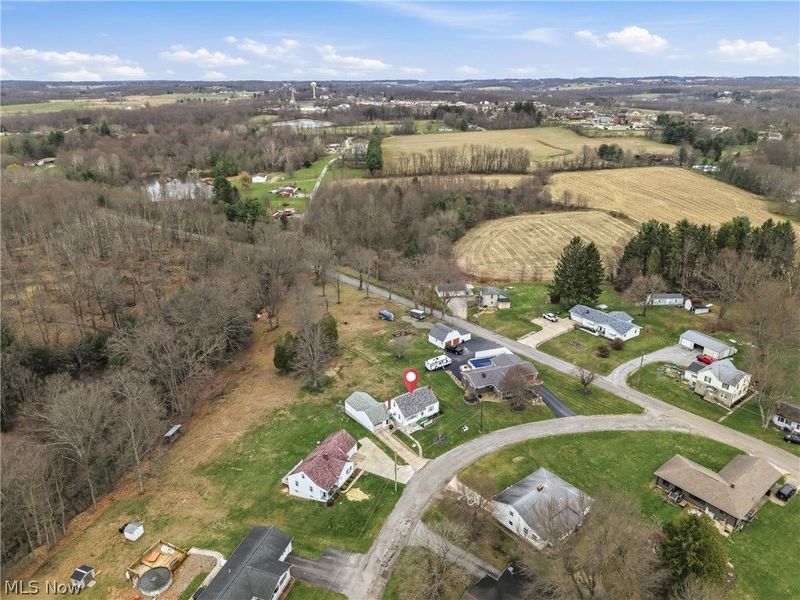 739 Sunset Drive, Lisbon, OH 44432 Photo 5