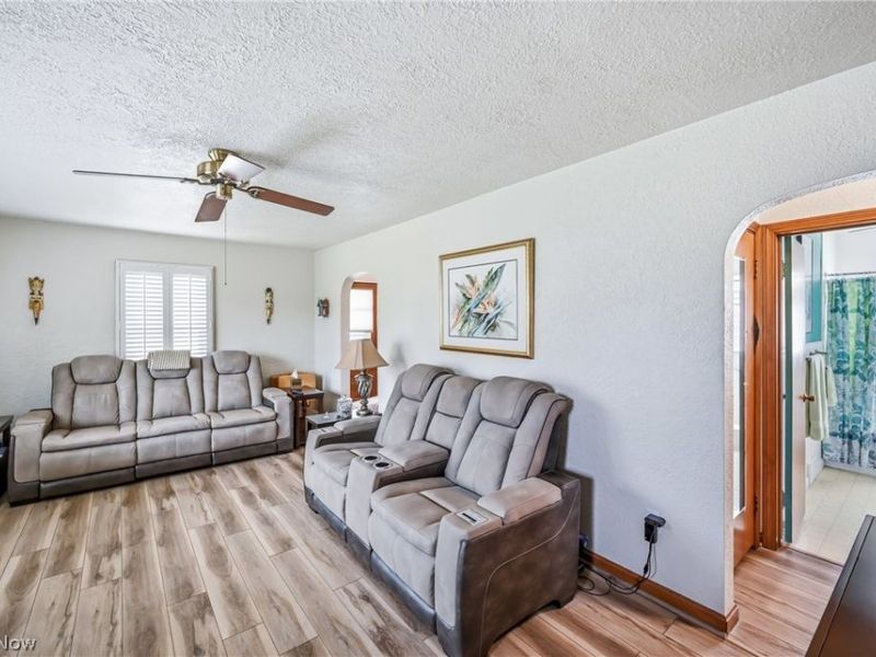 739 Sunset Drive, Lisbon, OH 44432 Photo 9