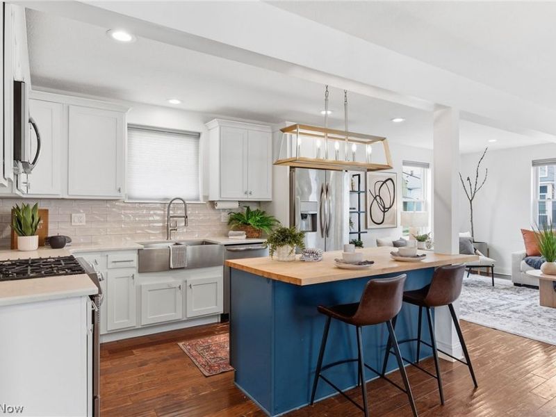 4311 Bailey Avenue, Cleveland, OH 44113 Photo 13