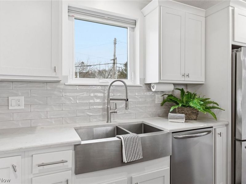 4311 Bailey Avenue, Cleveland, OH 44113 Photo 15