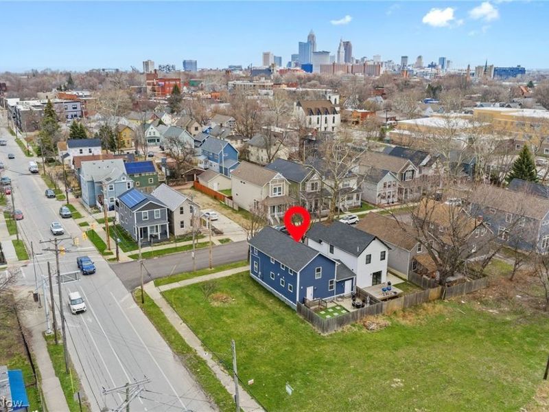 4311 Bailey Avenue, Cleveland, OH 44113 Photo 2