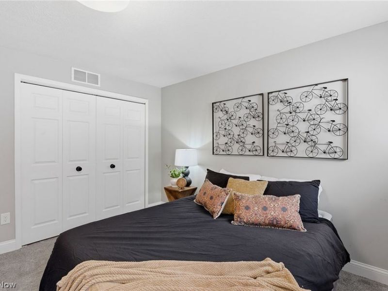 4311 Bailey Avenue, Cleveland, OH 44113 Photo 36