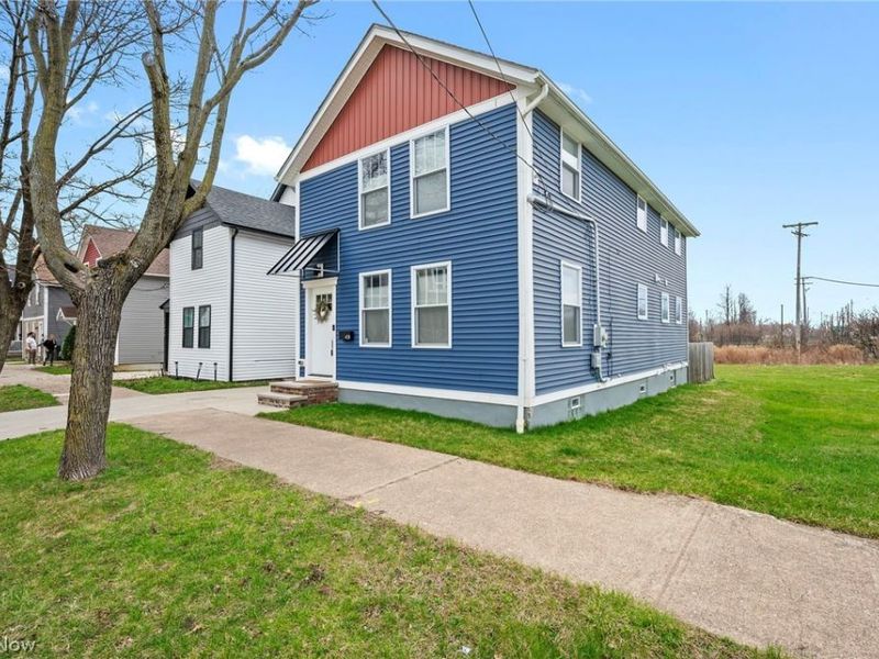 4311 Bailey Avenue, Cleveland, OH 44113 Photo 43