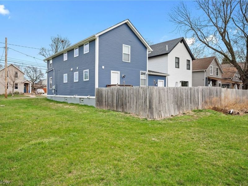 4311 Bailey Avenue, Cleveland, OH 44113 Photo 44