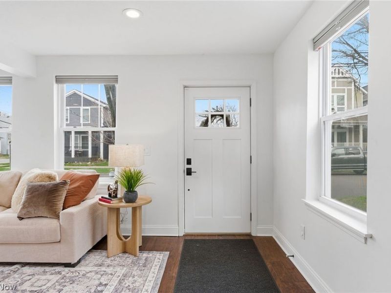 4311 Bailey Avenue, Cleveland, OH 44113 Photo 5