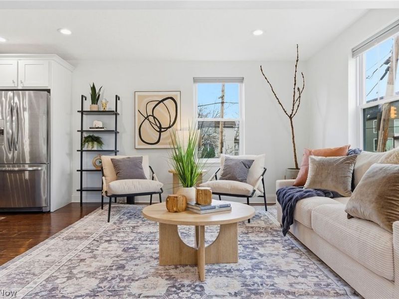 4311 Bailey Avenue, Cleveland, OH 44113 Photo 7