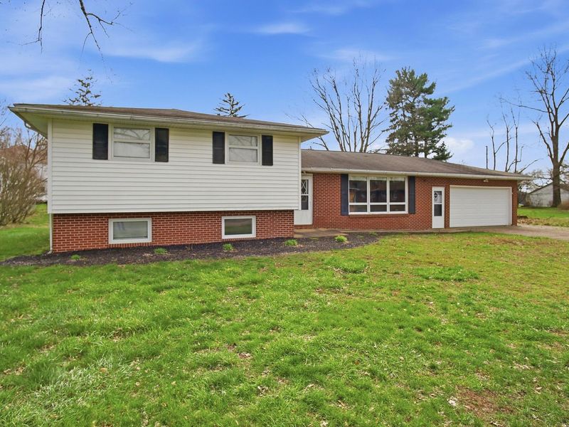 12360 2nd Avenue , Trinway, OH 43842 Photo 2