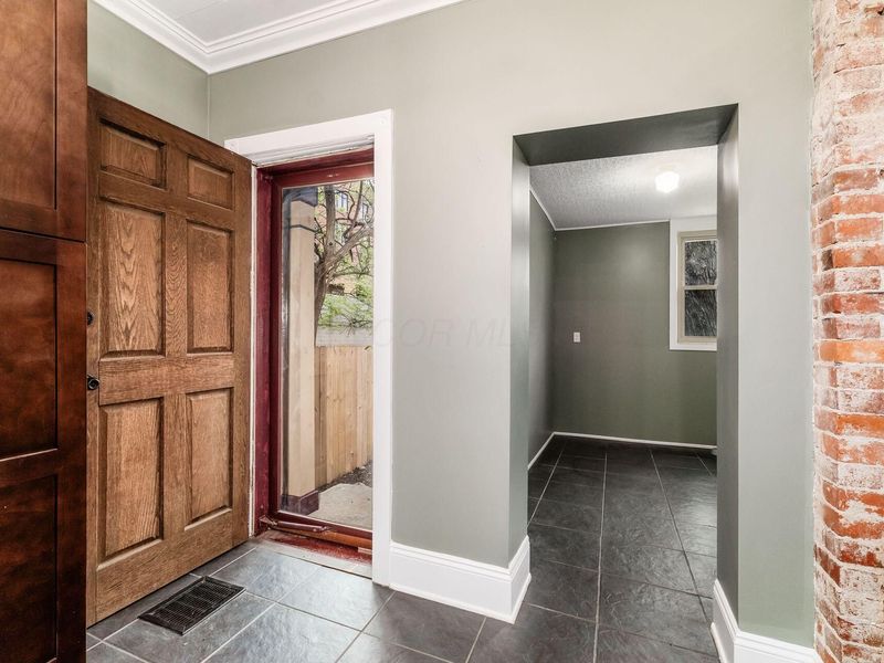 951 Mount Pleasant Avenue, Columbus, OH 43201 Photo 10