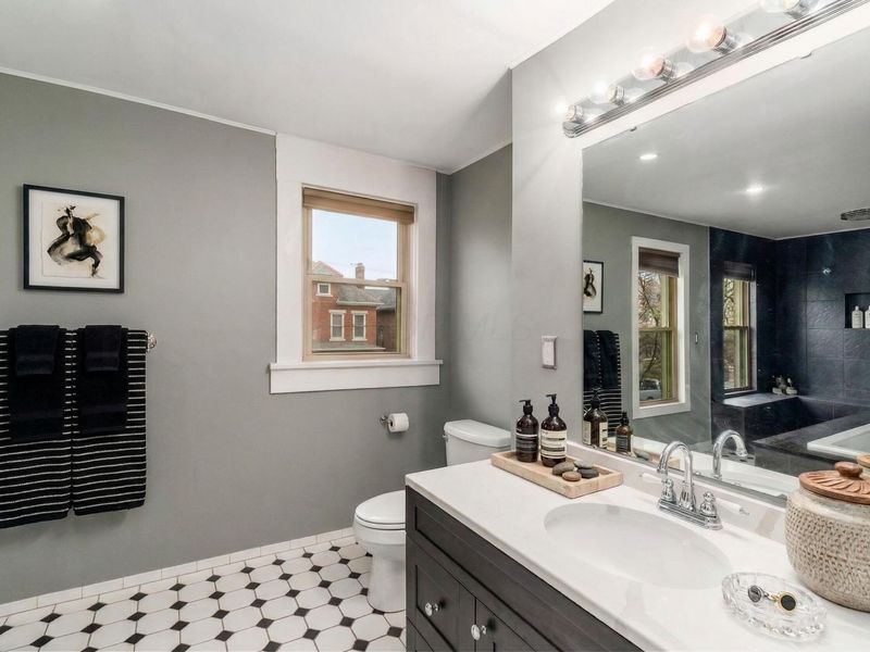 951 Mount Pleasant Avenue, Columbus, OH 43201 Photo 19