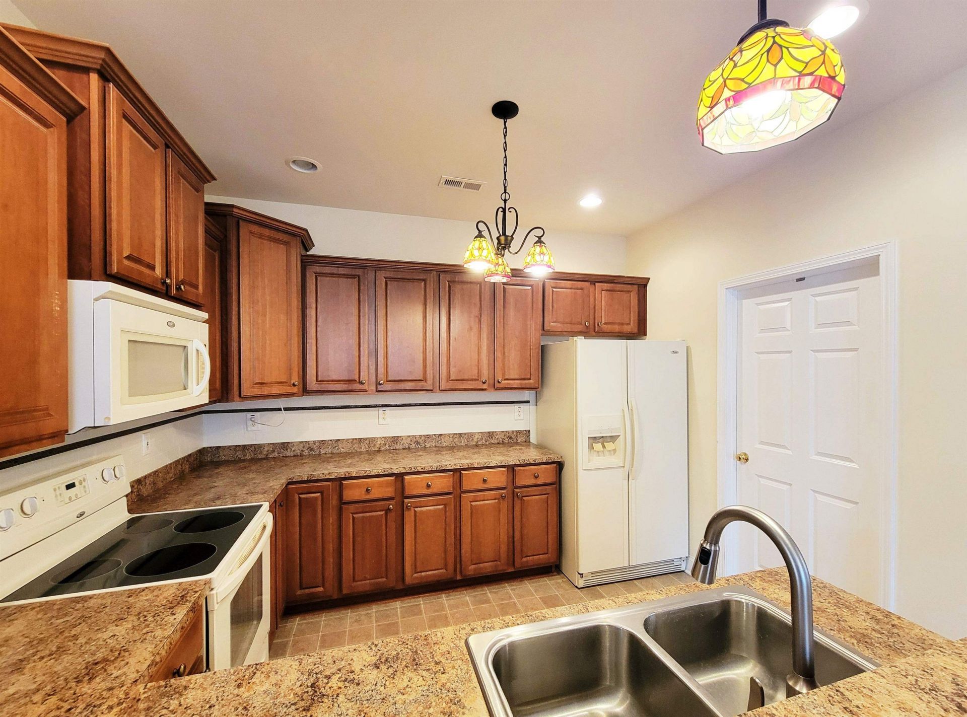 748 Santo Dr.  Photo 21