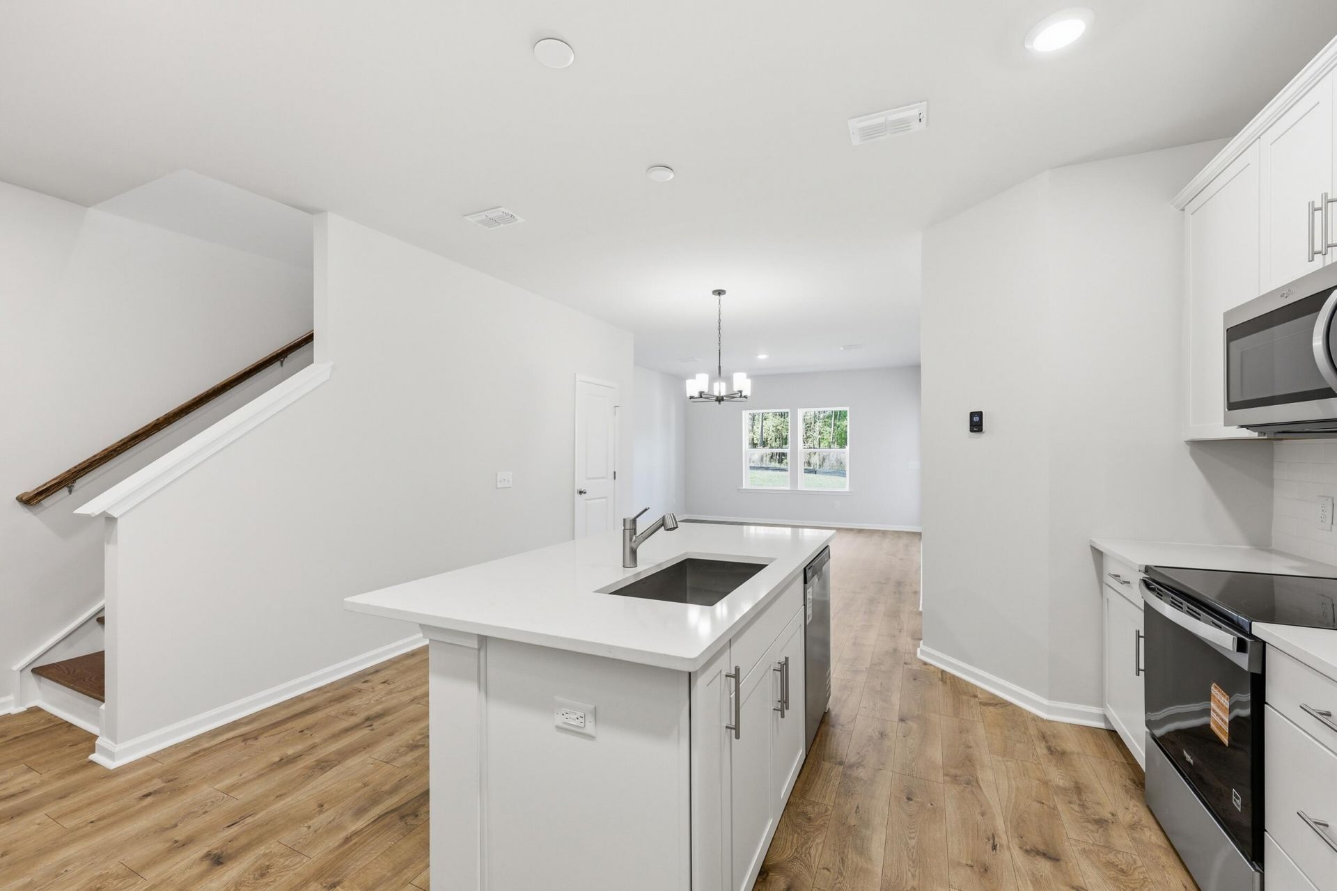 224 Twinleaf Court Photo 6