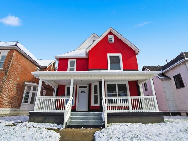 1210 S Limestone Street, Springfield, OH 45505