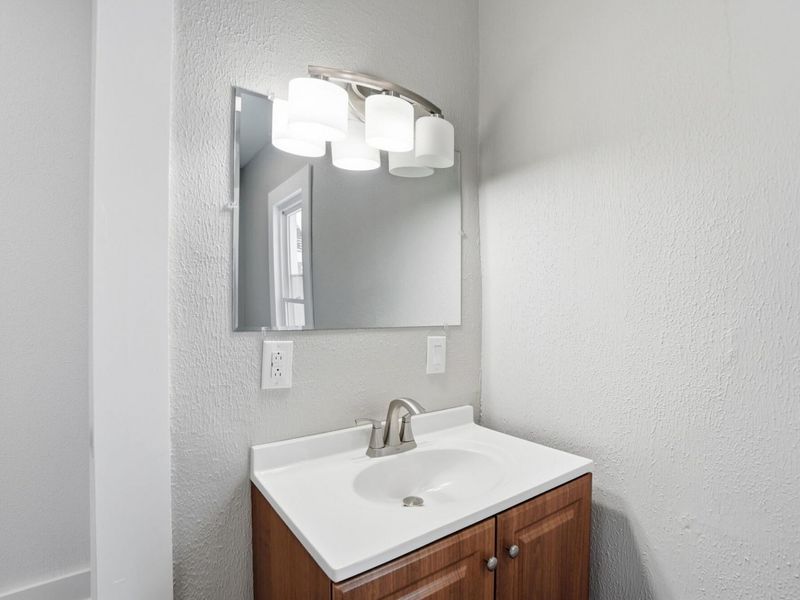 1210 S Limestone Street, Springfield, OH 45505 Photo 27