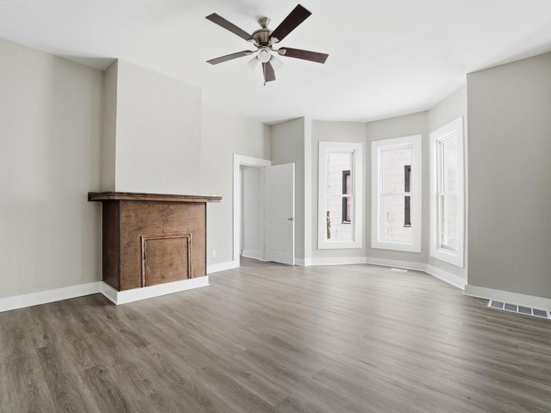 1210 S Limestone Street, Springfield, OH 45505 Photo 9