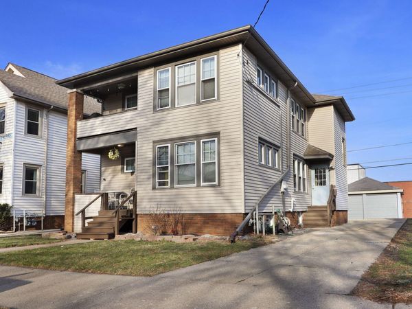 2207/2209 Blake Ave, Racine, WI 53404