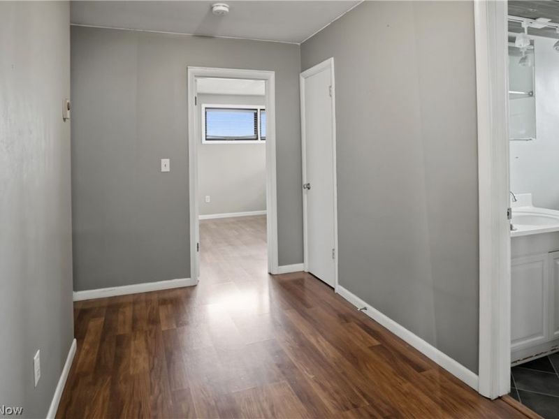 12360 2nd Avenue, Trinway, OH 43842 Photo 17