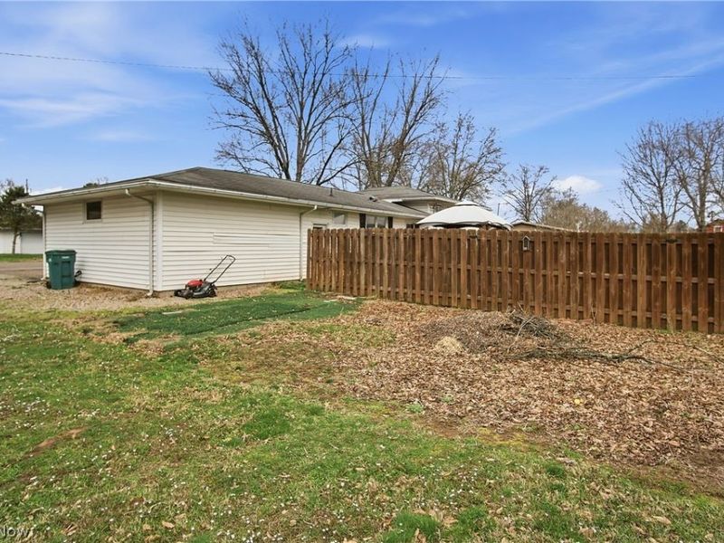 12360 2nd Avenue, Trinway, OH 43842 Photo 38