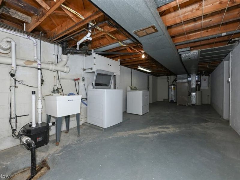 5838 Harter Home Drive, Akron, OH 44319 Photo 31