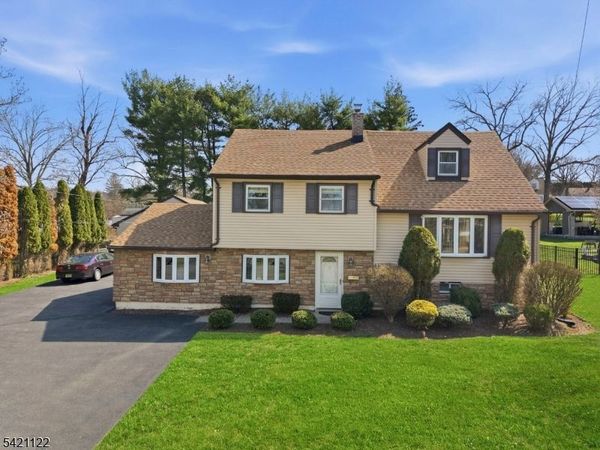 37 Farmingdale Rd, Wayne, NJ 07470