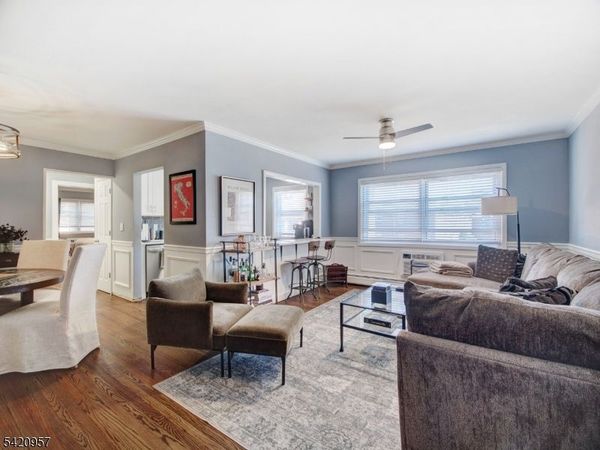 29 Knox Ter, Wayne, NJ 07470