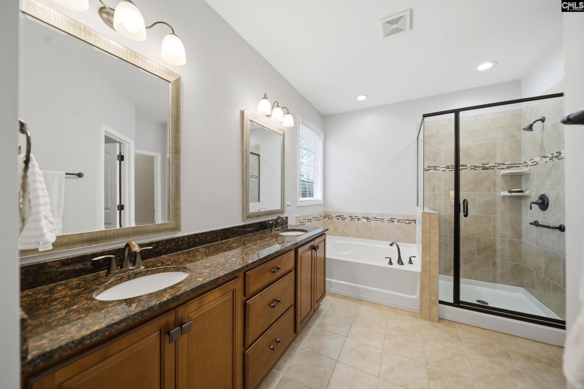 819 Leyland Cypress Court  Photo 9