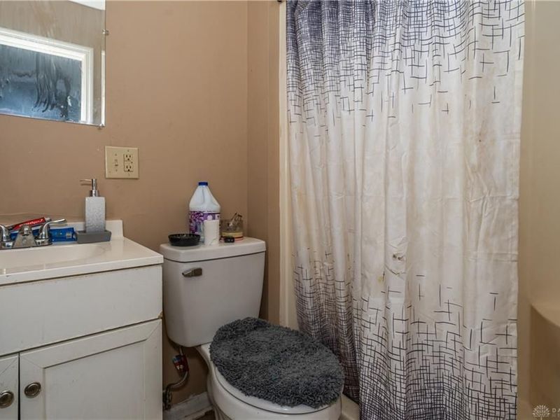 4141 Redonda Lane, Dayton, OH 45416 Photo 13