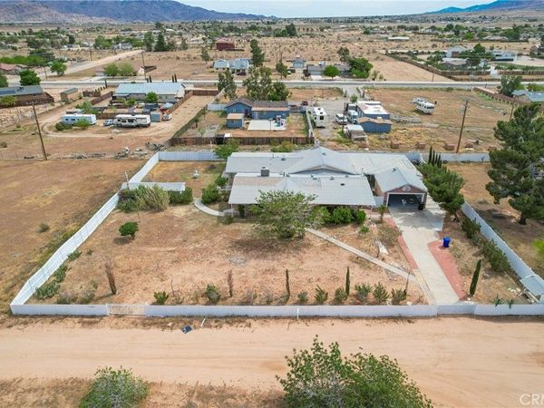 11020 Viento Pl, Apple Valley, CA 92308