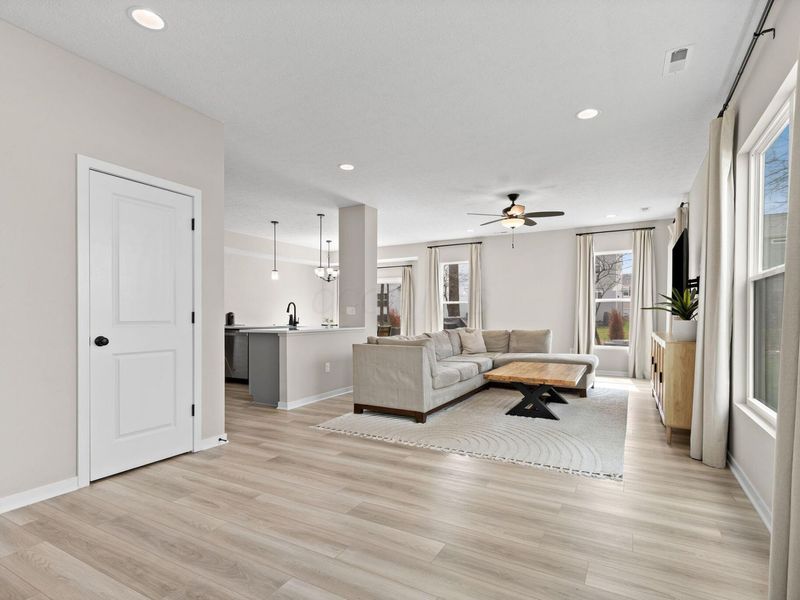 6395 Angelica Way, Westerville, OH 43081 Photo 2