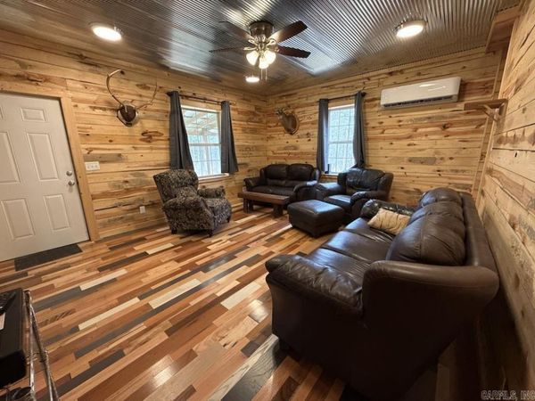 2319 Wildemar Lane , Leslie, AR 72645