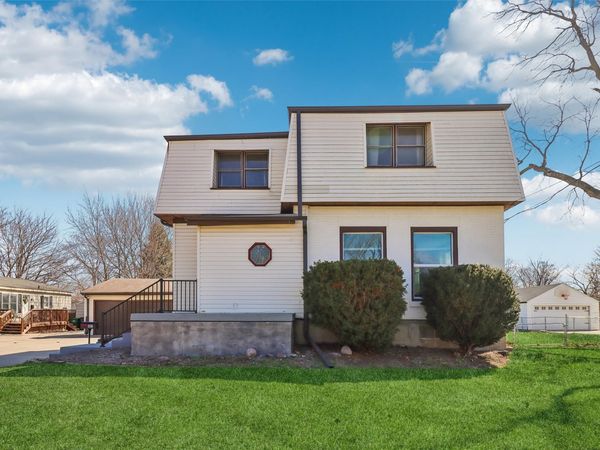 407 SW Des Moines Street , Ankeny, IA 50023