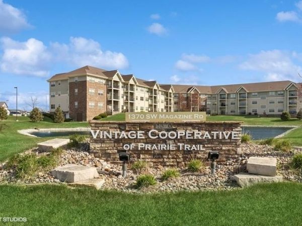 1370 SW Magazine Road , Unit 101, Ankeny, IA 50023
