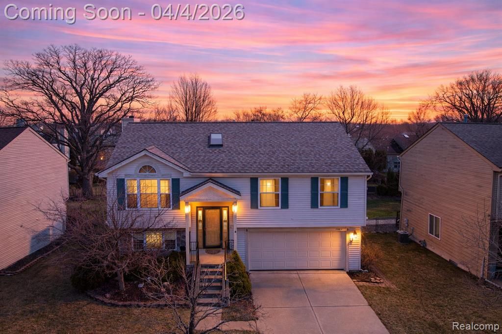 7087 Hogan Drive, York Township, MI 48197 Main Photo