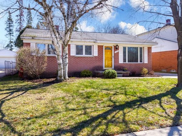 14760 Arcola Street, Livonia, MI 48154