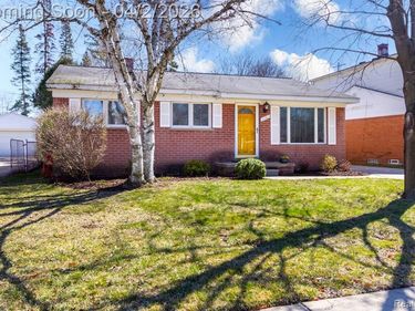 14760 Arcola Street, Livonia, MI 48154