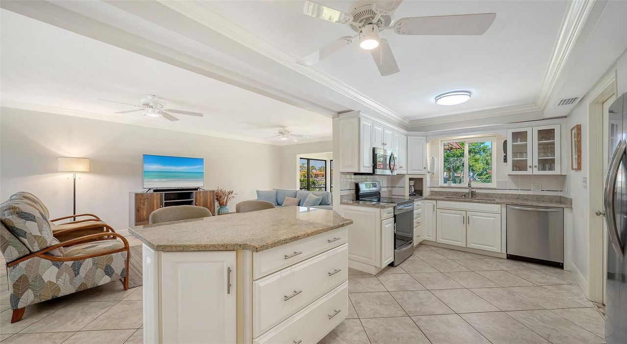 9538 Azure Cove , Bradenton, FL 34210 Photo