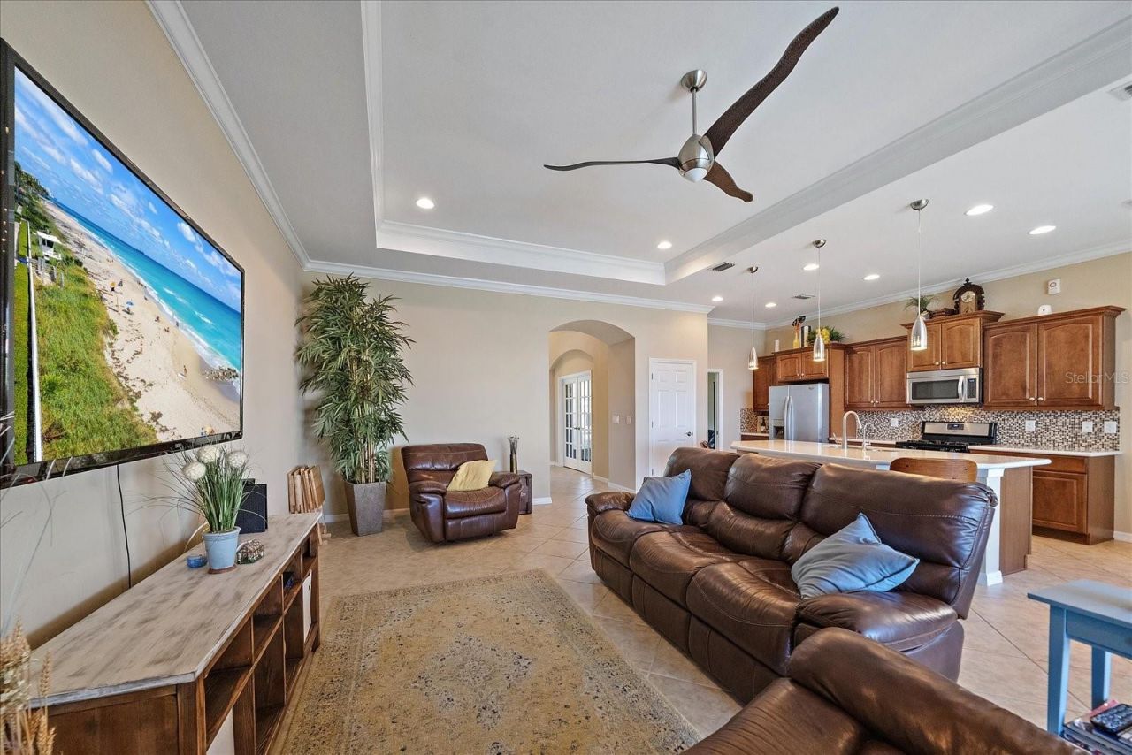 5040 Lake Overlook Avenue , Bradenton, FL 34208 Photo